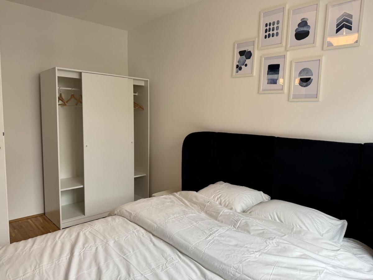 2br, Balcony, Central, Danube, U6 & S-bahn - Axara Housing Brn 22 * Wien