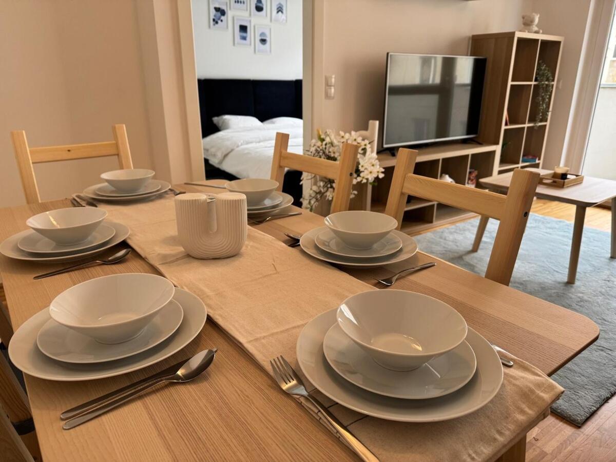 Apartment 2br, Balcony, Central, Danube, U6 & S-bahn - Axara Housing Brn 22 *