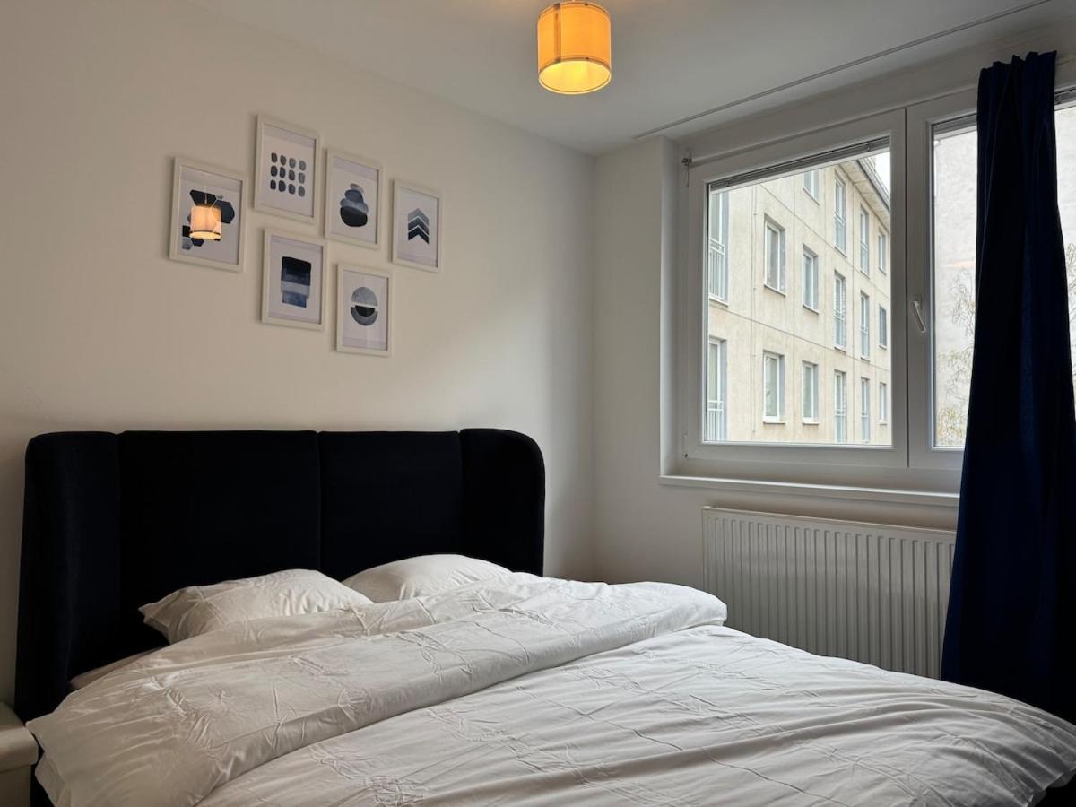 2br, Balcony, Central, Danube, U6 & S-bahn - Axara Housing Brn 22 *