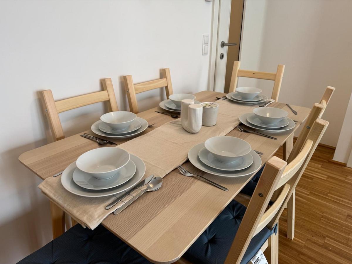 2br, Balcony, Central, Danube, U6 & S-bahn - Axara Housing Brn 22 Apartment