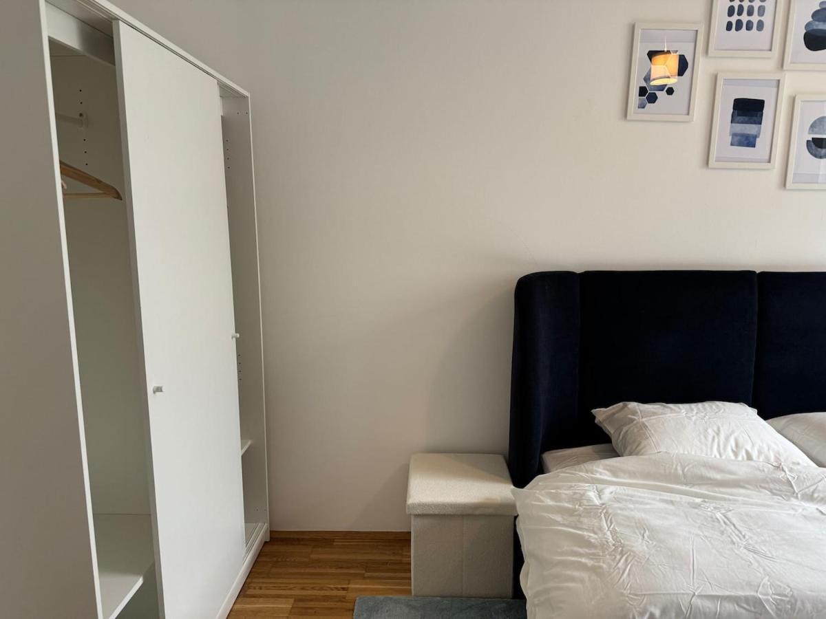 2br, Balcony, Central, Danube, U6 & S-bahn - Axara Housing Brn 22 Apartment *